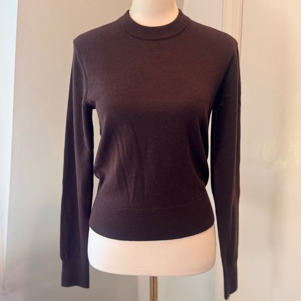Calvin Klein Dark Brown Fine Knit Crewneck Sweater embroidered logo | Size Small